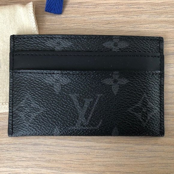 Louis Vuitton Monogram Card Holder - Picture 7 of 8